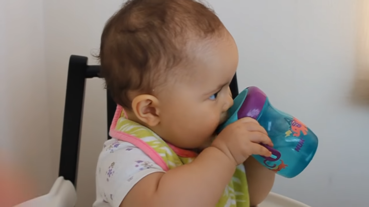 Best Sippy Cup for 6-month-old Breastfed Baby