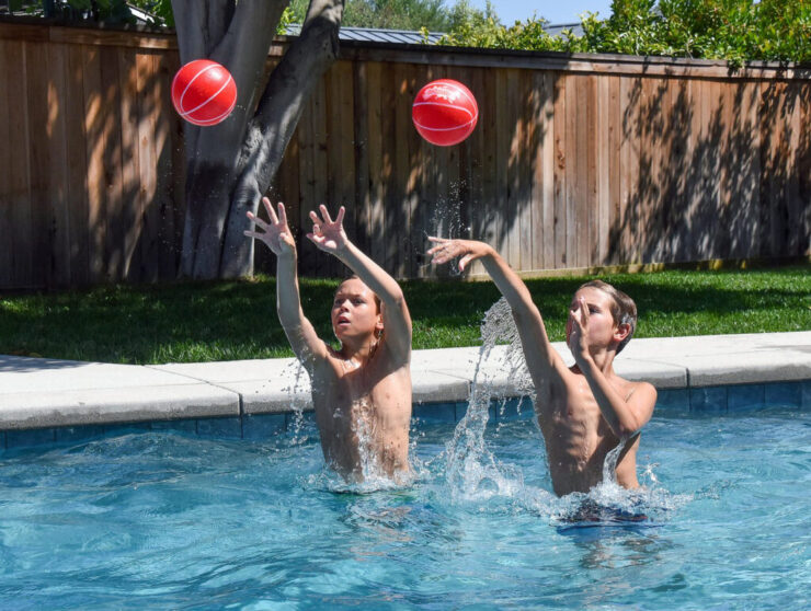 Splish Splash: The Best Water Games to Help Kids Build Confidence in the Pool 4