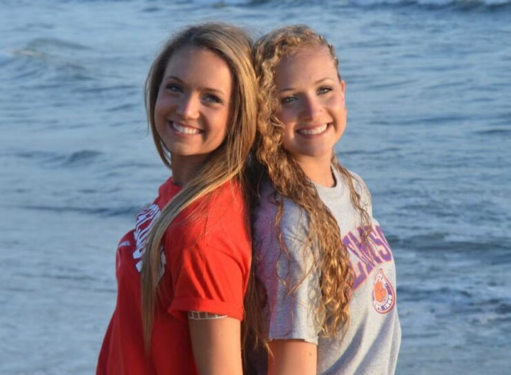 Parenting Twins ─ Helping Each Child Become a Confident Individual 4 Parenting Twins ─ Helping Each Child Become a Confident Individual 4