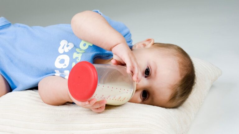 Best Bottles for Gassy Baby