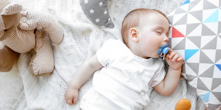 Best Pacifiers For Breastfed Babies