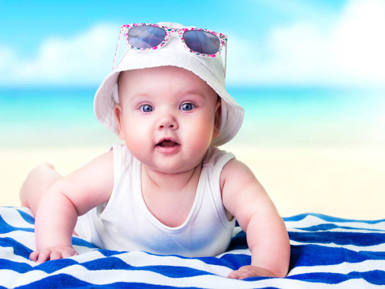 The Ultimate Guide On How To Travel With A Newborn