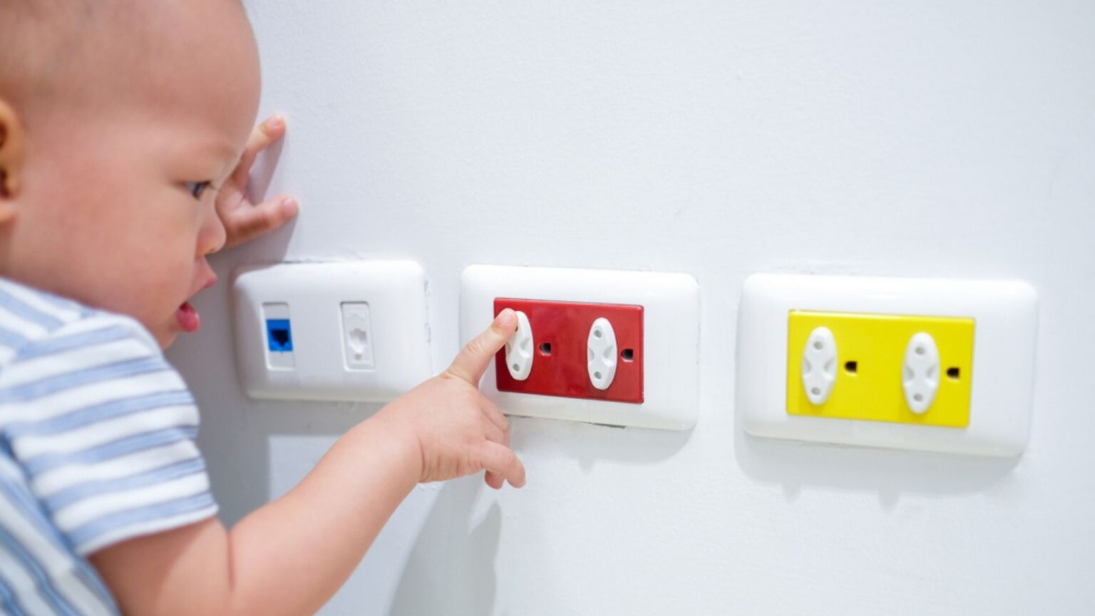 12 Best Outlet Covers For Baby 2024 Buying Guide