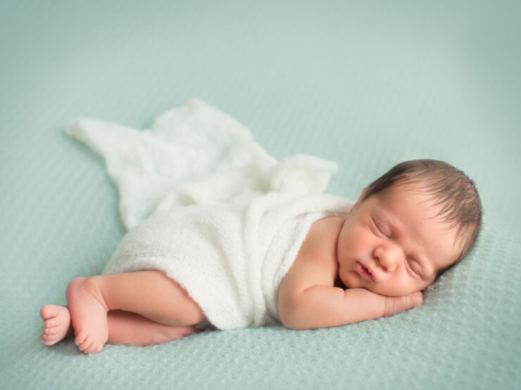 Some Newborn Photography Pose For You Try