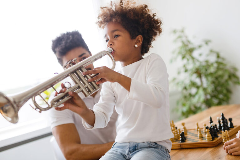 toy french horn for kids