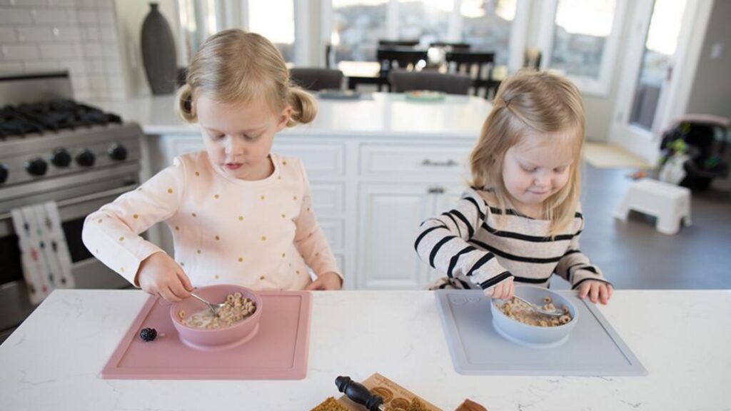 7 Best Silicone Placemats 2024 Buying Guide & Reviews