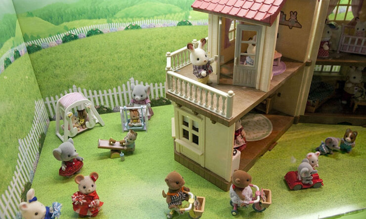 best calico critters house