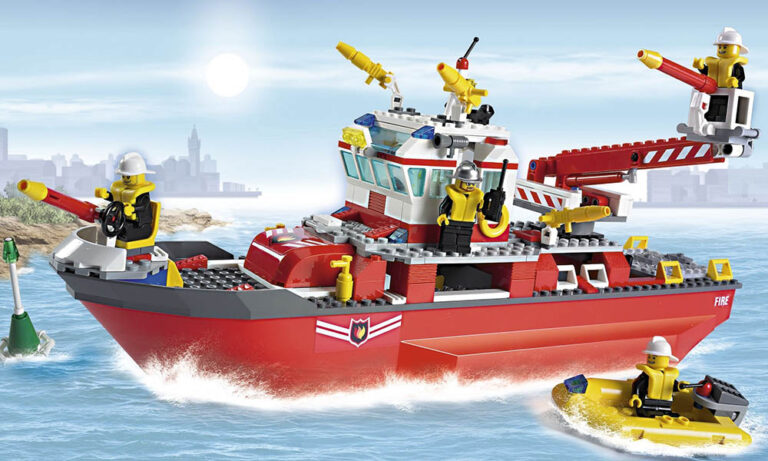 Best LEGO Boat Sets Reviews