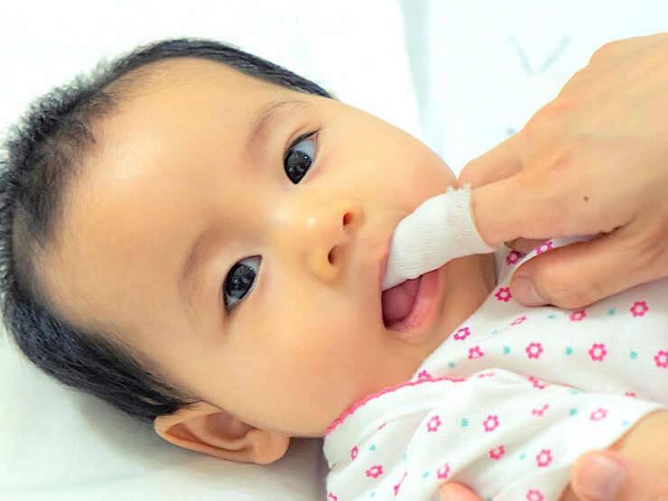 Is Curdled Milk on a Baby’s Tongue a sign of Thrush? - 2024 Guide 2