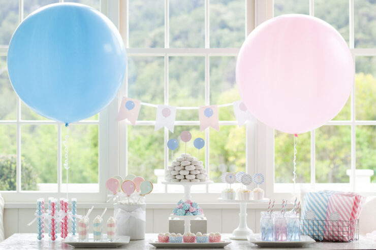 Do You Bring A Gift To A Gender Reveal Party - What To Know 2022 1