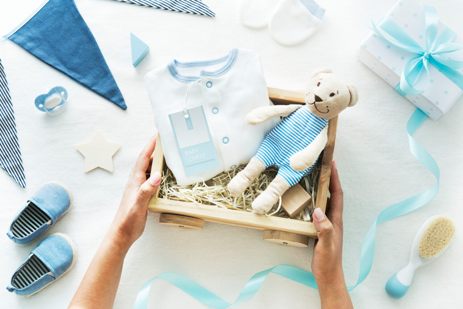 Do Men Go To Baby Showers? Traditions And Etiquettes Today 2024