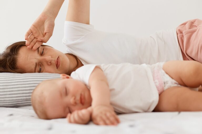 baby sleep with parents